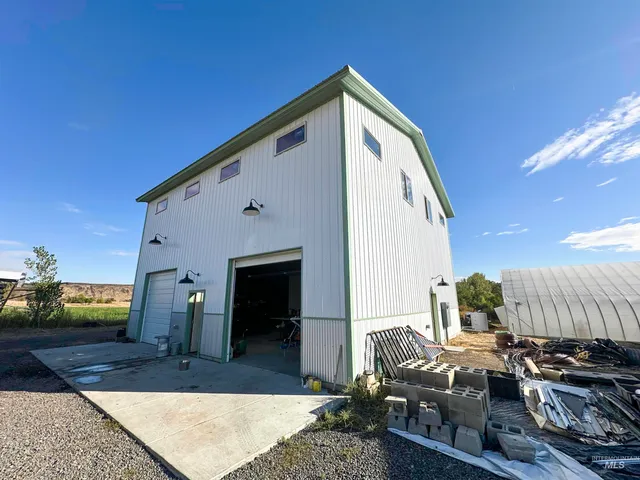 $5,800,000 | 4799a River Road, Buhl, ID 83316
