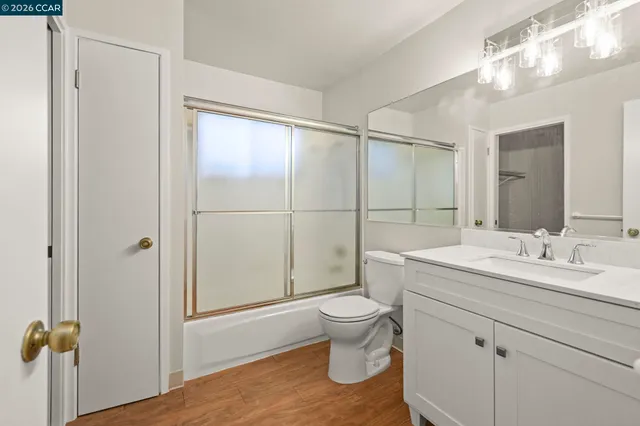 $2,300 | 73 Brookwood Road, Unit 48, Orinda, CA 94563