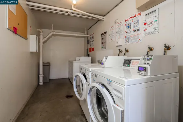 $2,300 | 73 Brookwood Road, Unit 48, Orinda, CA 94563