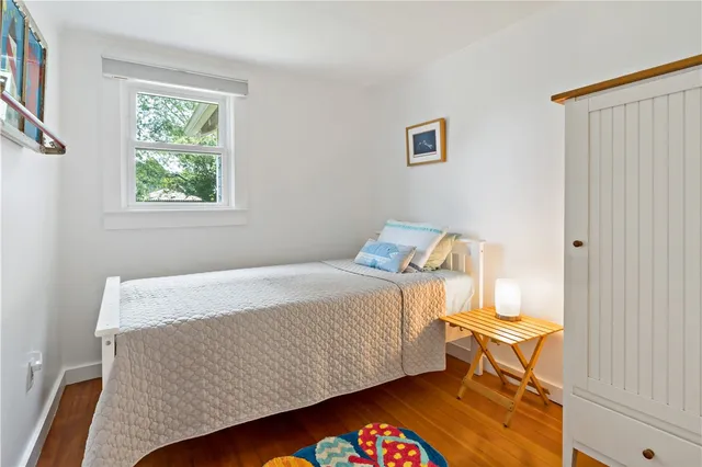 $2,000 | 39 Salt Pond Way, Westerly, RI 02891