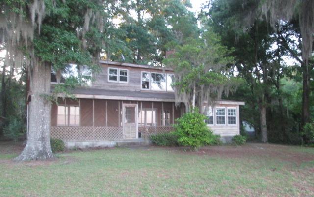 1381 Scott Lake Road Summerton, SC 29148 - Photo 1 of 14 001
