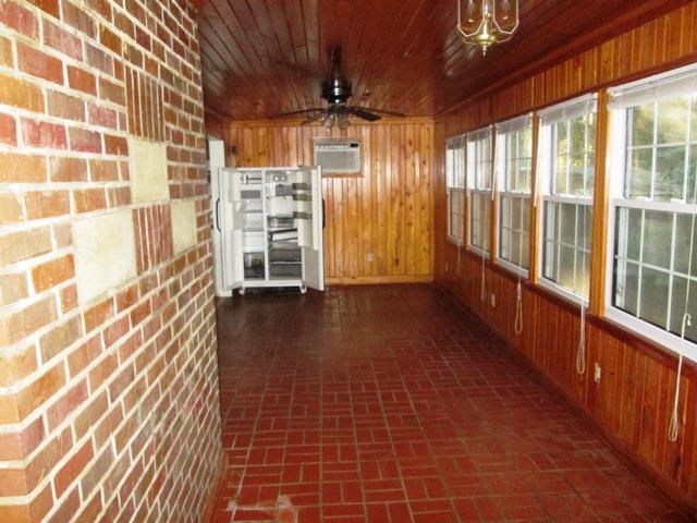 1381 Scott Lake Road Summerton, SC 29148 - Photo 11 of 14 014