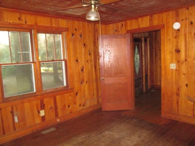 1381 Scott Lake Road Summerton, SC 29148 - Photo 6 of 14 018