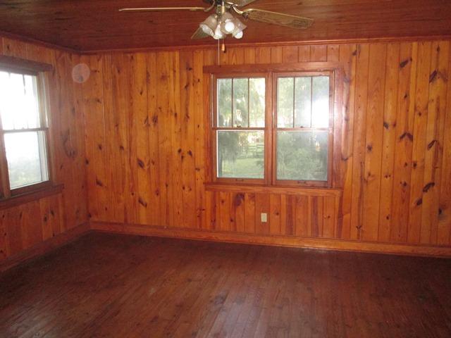 1381 Scott Lake Road Summerton, SC 29148 - Photo 7 of 14 020