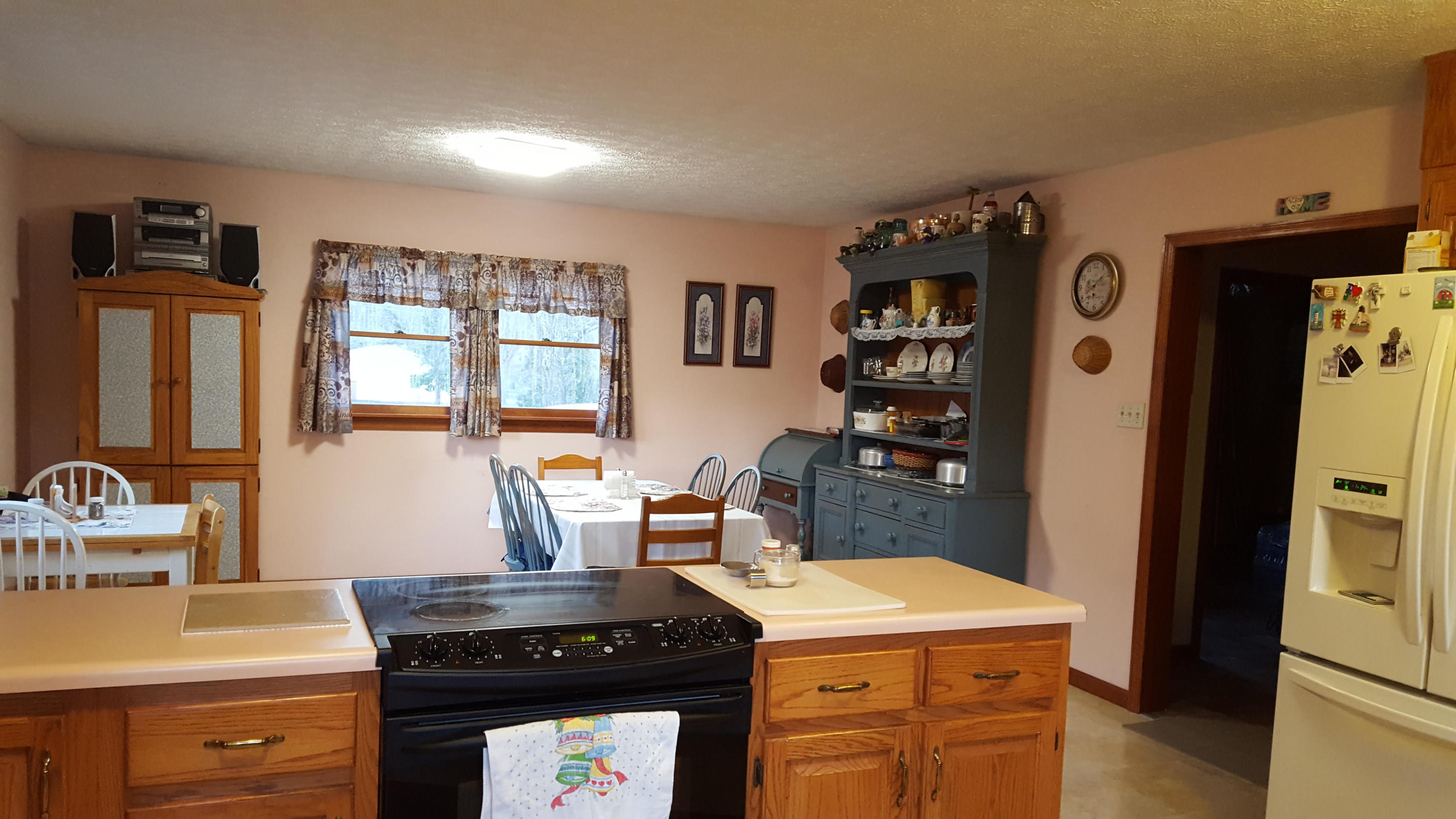 1410 Foust Carney Road Powell, TN 37849 - Photo 21 of 37 Kitchen 2