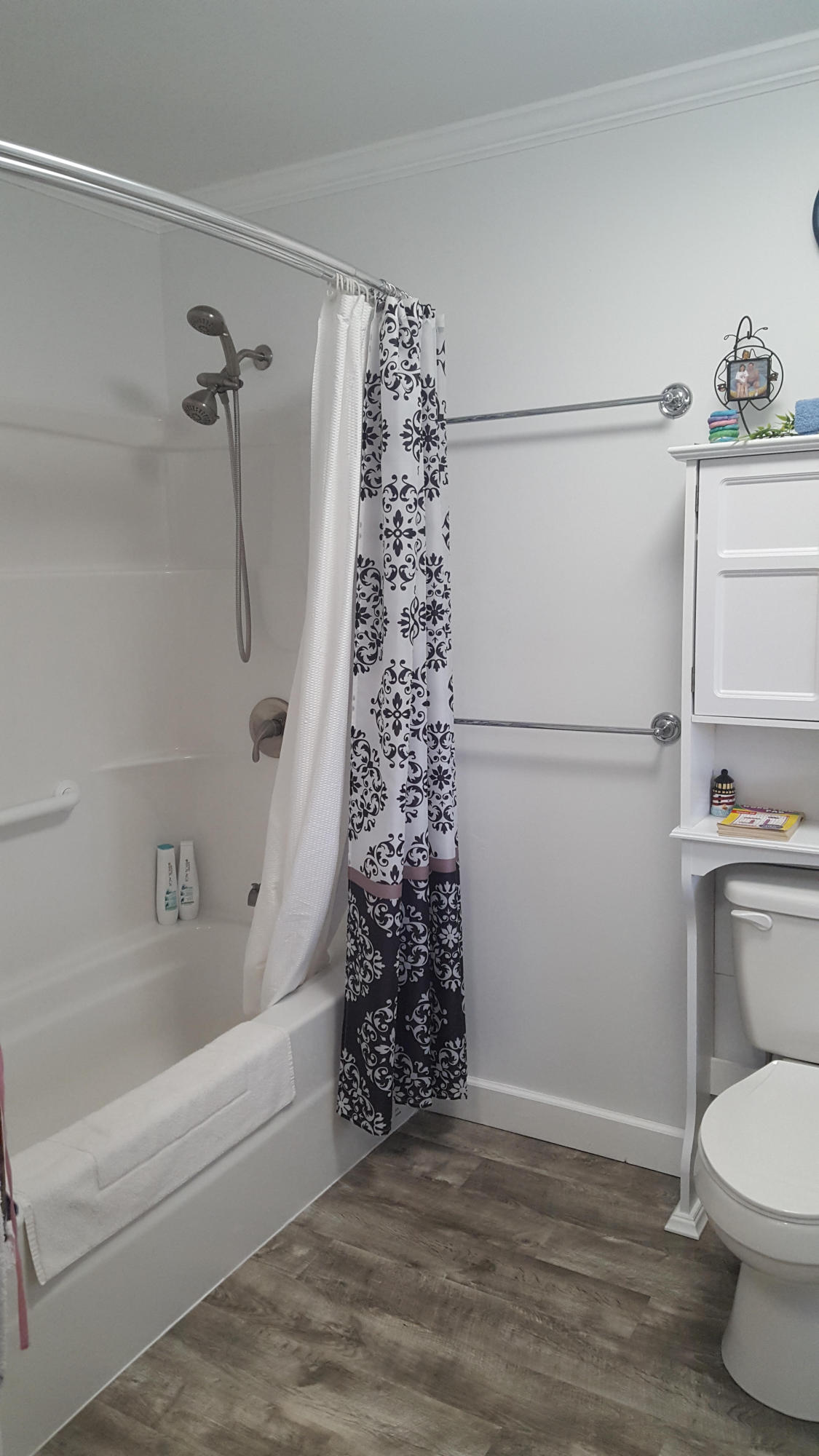 1410 Foust Carney Road Powell, TN 37849 - Photo 31 of 37 Master shower
