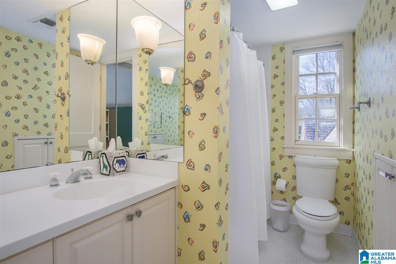 818 Essex Road Birmingham, AL 35222 - Photo 29 of 37