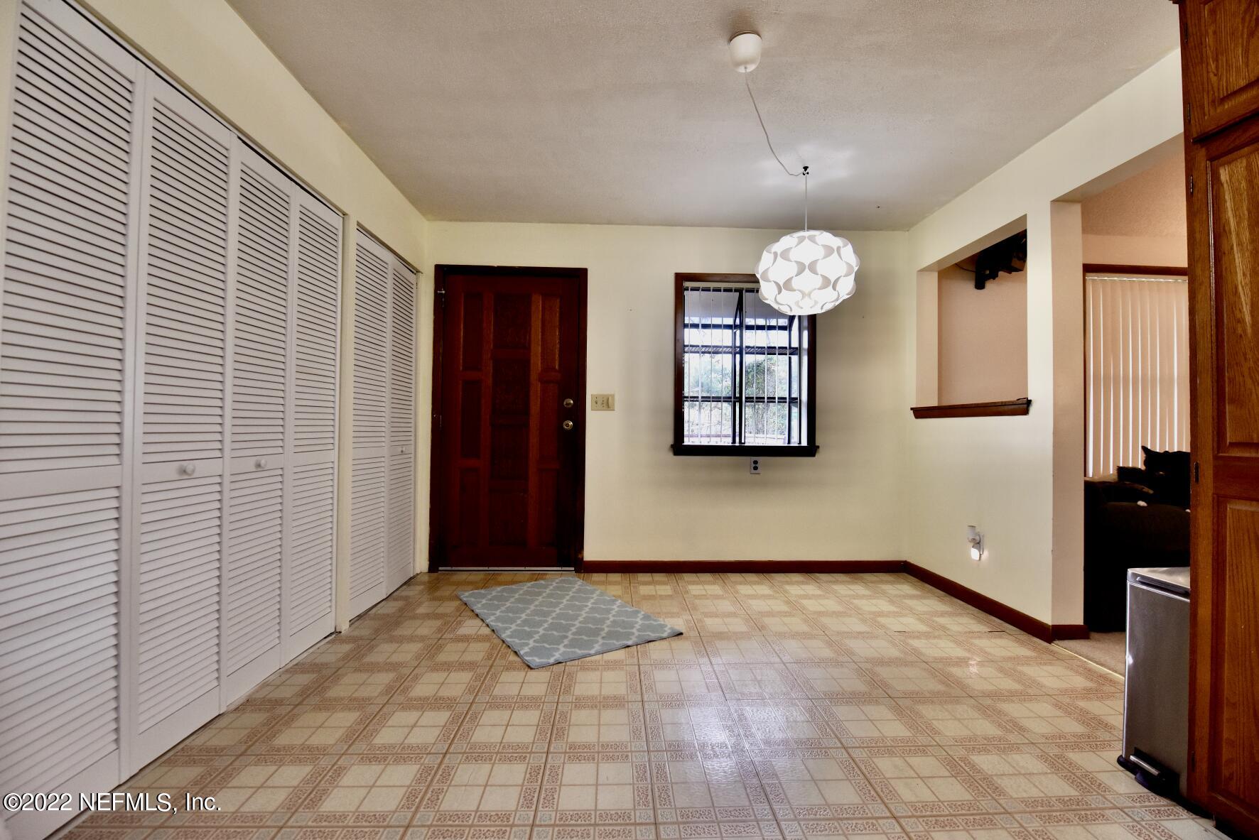 1840 Lindsey Road Jacksonville, FL 32221 - Photo 11 of 30 Entry