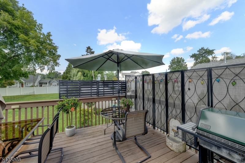 22 Jacksonville Road Pequannock, NJ 07444 - Photo 34 of 35 Gallery Image 34
