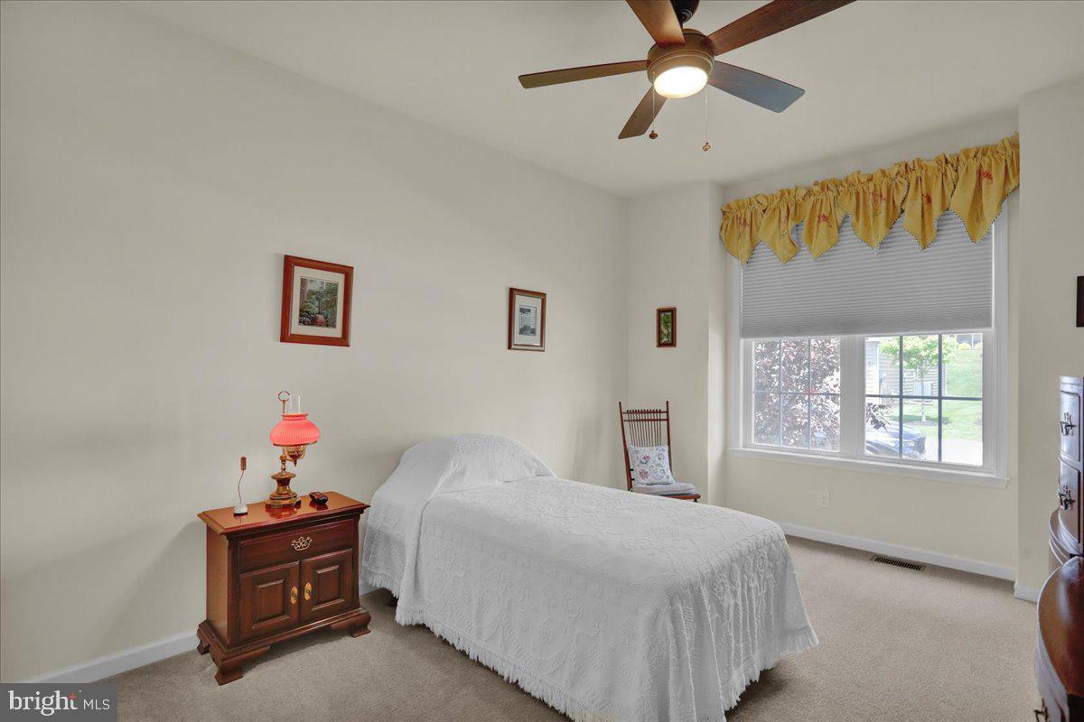 417 Resolution Drive Lititz, PA 17543 - Photo 3 of 43 Guest Bedroom off Entry Foyer.