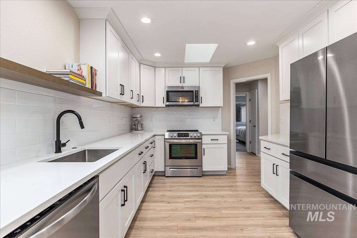 4638 North Marcliffe Way Boise, ID 83704 - Photo 10 of 27