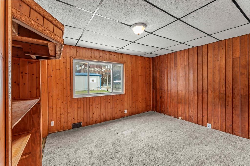 1877 Chapman Street Pittsburgh, PA 15215 - Photo 17 of 28 a view of an empty room with a window