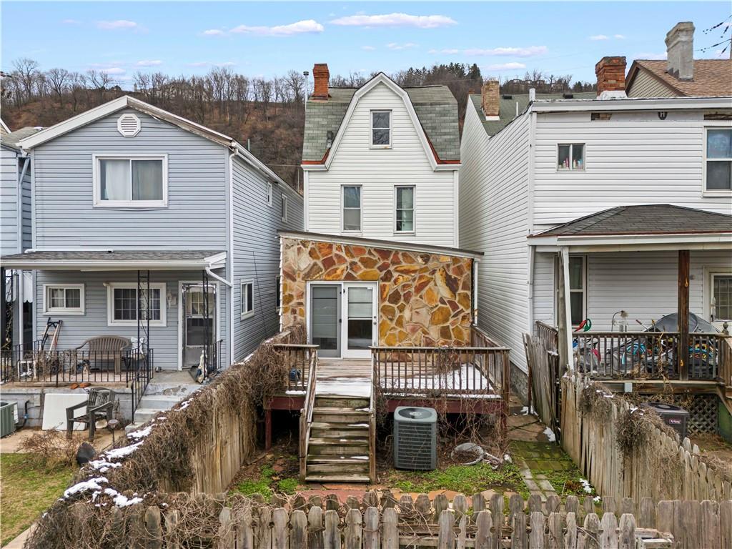 1877 Chapman Street Pittsburgh, PA 15215 - Photo 25 of 28 a front view of a house with a balcony