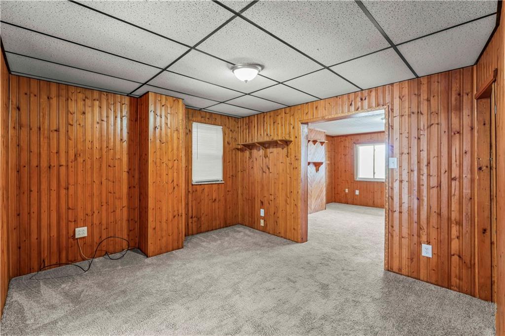 1877 Chapman Street Pittsburgh, PA 15215 - Photo 10 of 28 a view of an empty room with a window