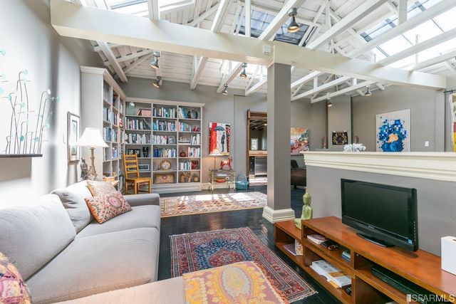 $1,400,000 | 341 Moultrie Street, San Francisco, CA 94110