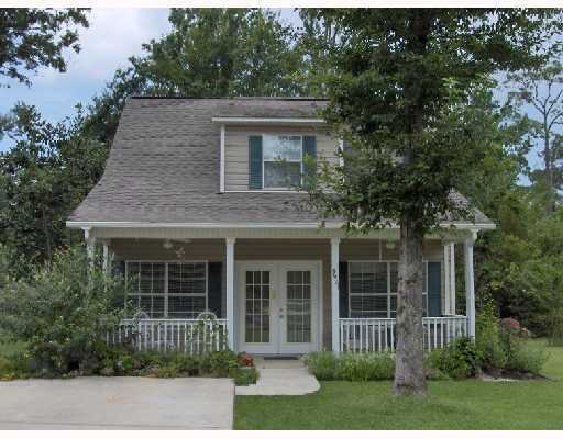 5921 Cedar Road Ocean Springs, MS 39564 - Photo 1 of 8 Primary Photo