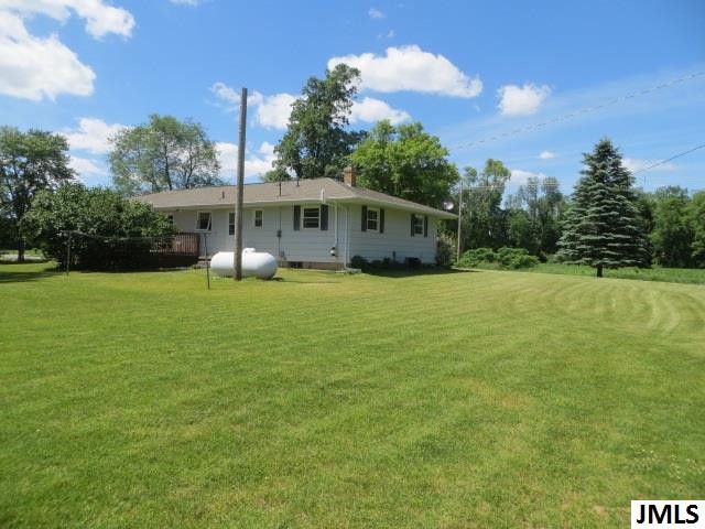 10611 Sharon Valley Road Brooklyn, MI 49230 - Photo 3 of 29 Photo 3