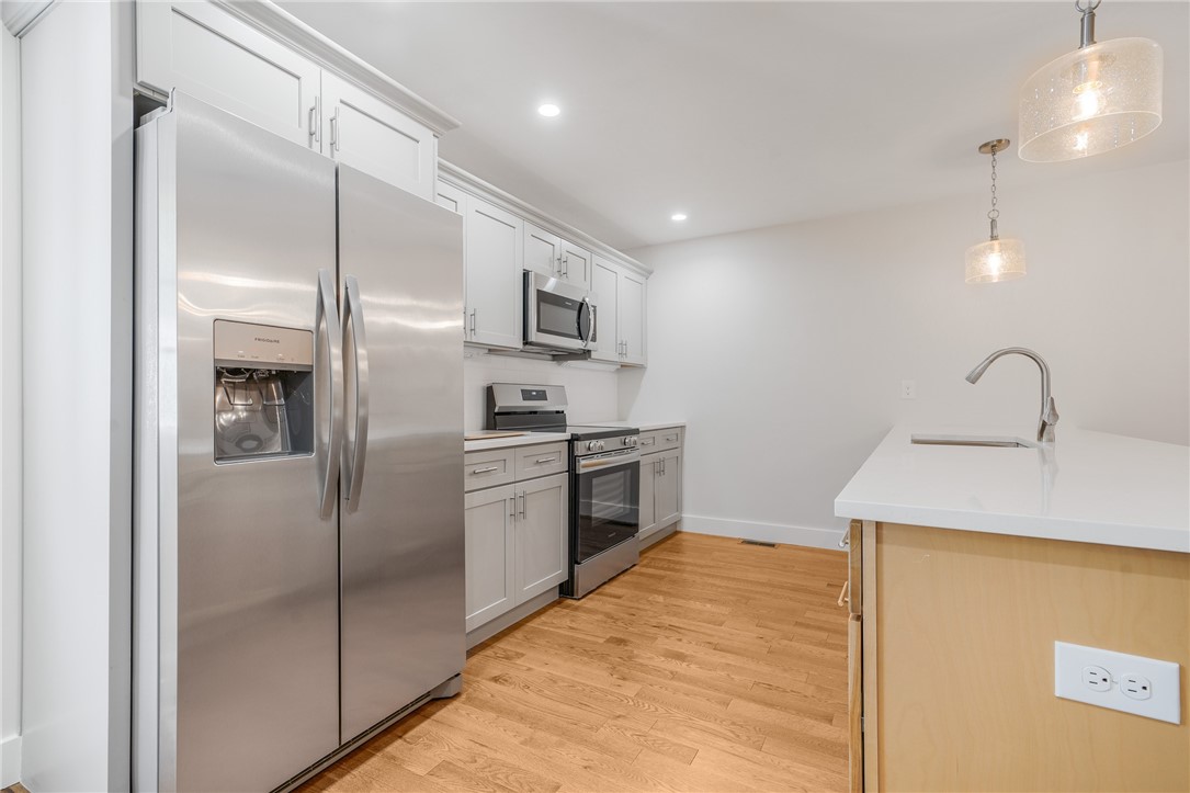 2 Trinity Way Johnston, RI 02919 - Photo 19 of 49