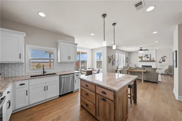 $651,500 | 16967 South Hunter Street, Olathe, KS 66062