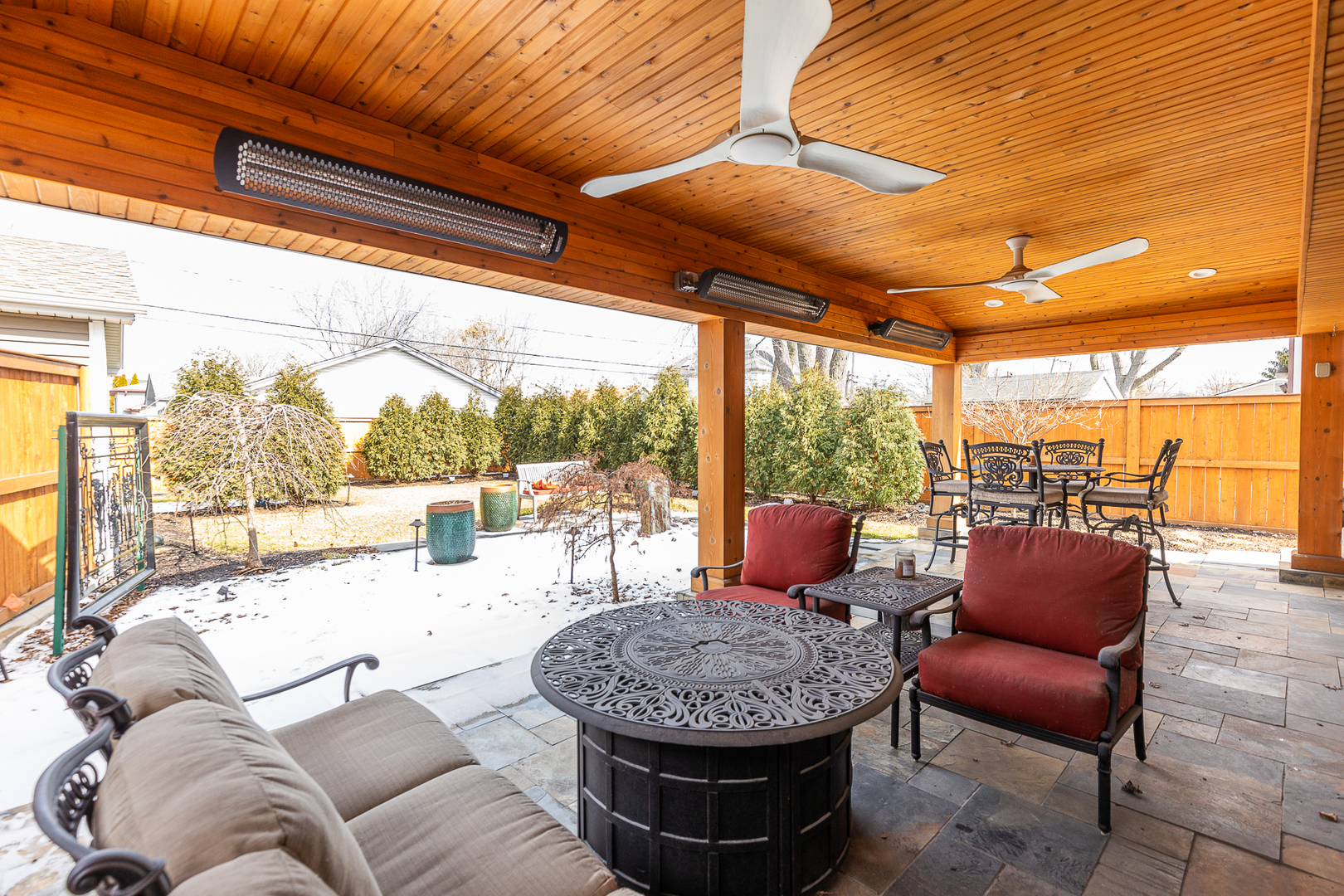 181 Queenswood Road Bolingbrook, IL 60440 - Photo 31 of 46 a outdoor living space with furniture and garden view