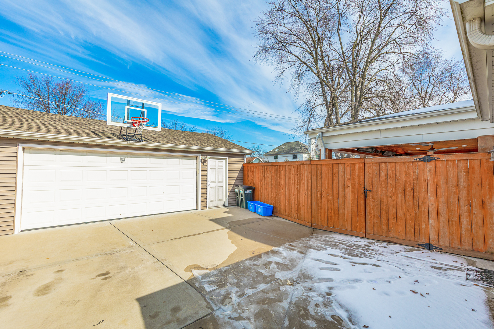181 Queenswood Road Bolingbrook, IL 60440 - Photo 34 of 46 a view of a backyard of a house