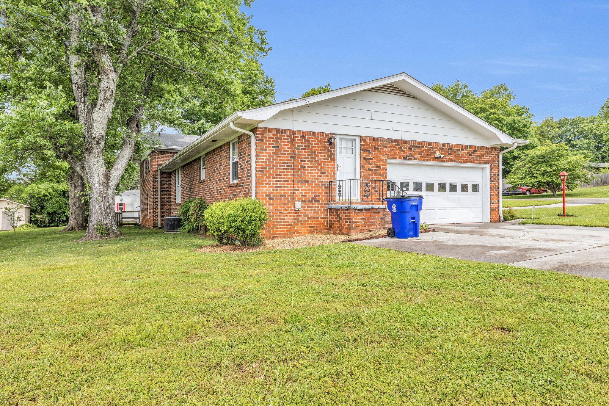 4105 Pryor Road Northeast Cleveland, TN 37312 - Photo 4 of 28 5-web-or-mls-4105-pryor-rd-ne