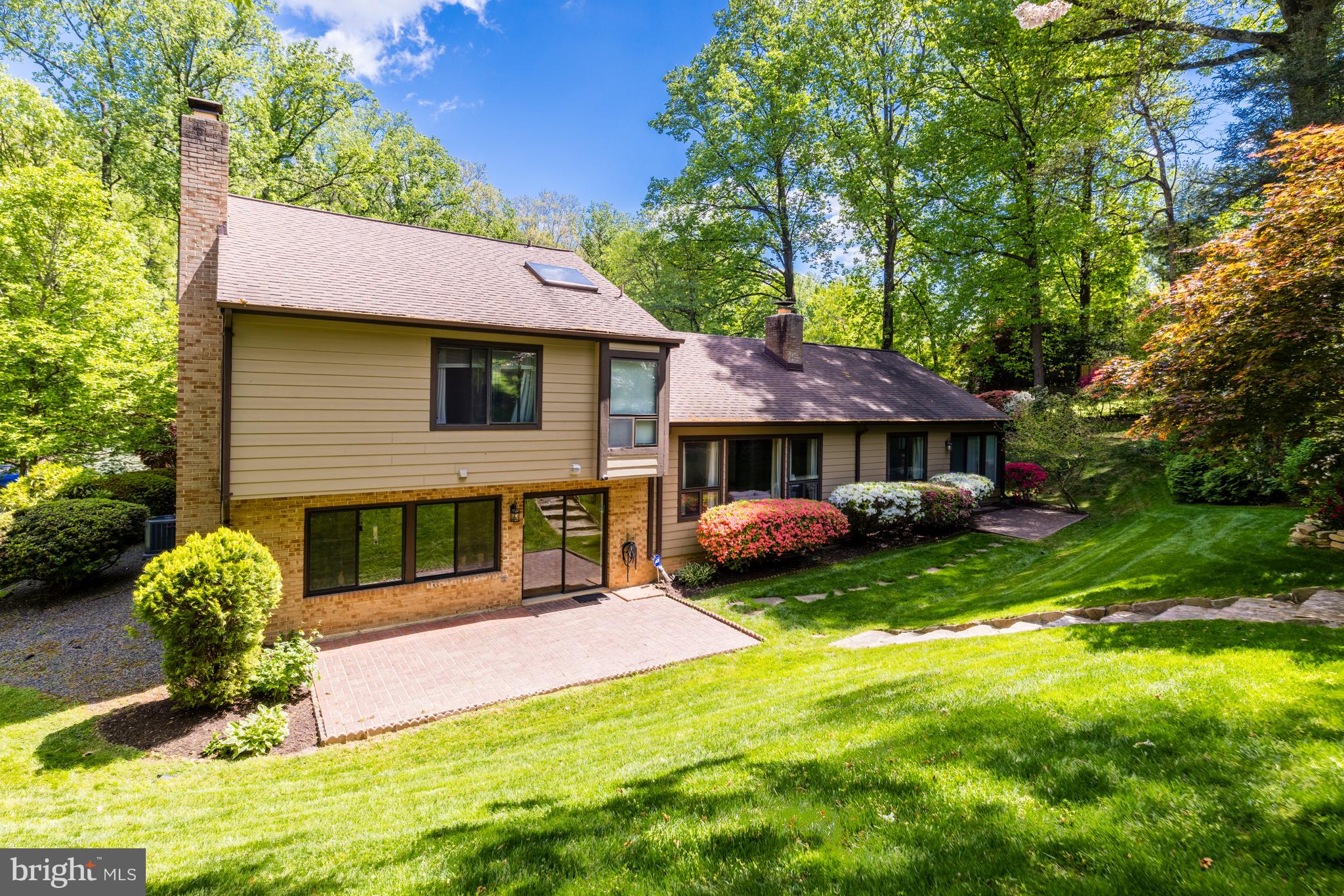 7321 Hooking Road McLean, VA 22101 - Photo 12 of 40