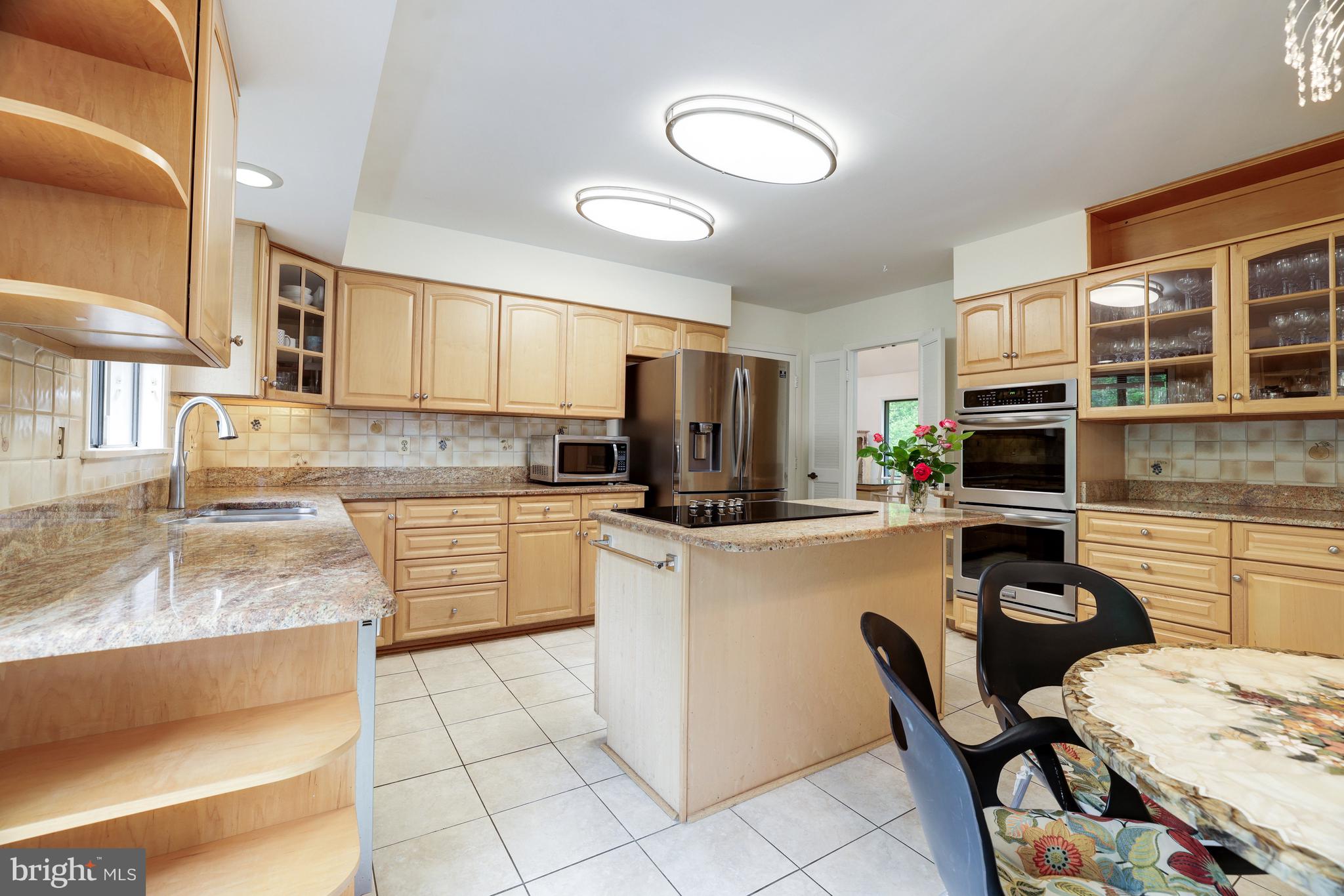 7321 Hooking Road McLean, VA 22101 - Photo 19 of 40