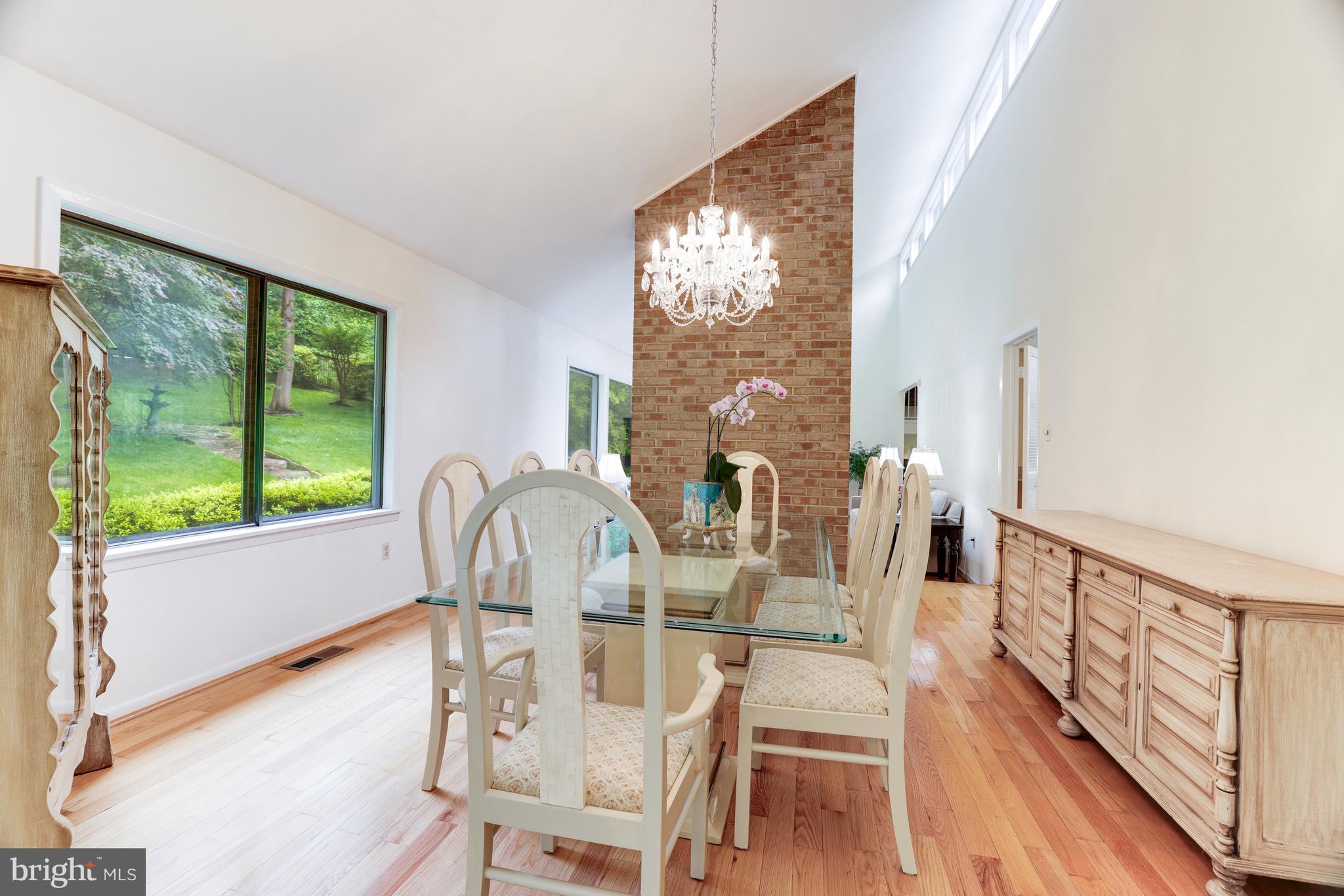 7321 Hooking Road McLean, VA 22101 - Photo 8 of 40