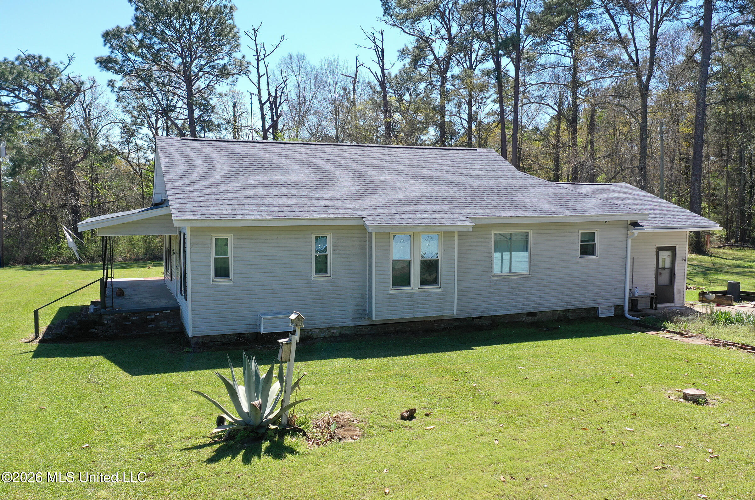 3112 Highway 98 Summit, MS 39666 - Photo 42 of 45 DJI_0979