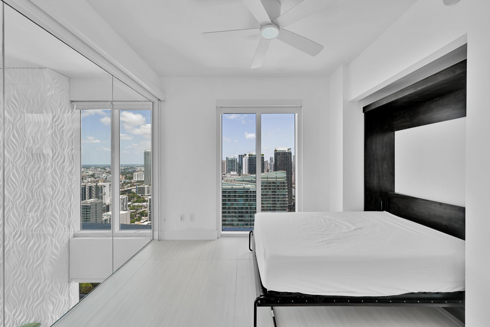 60 Southwest 13th Street, Unit 4013 Miami, FL 33130 - Photo 25 of 37 Photo 25