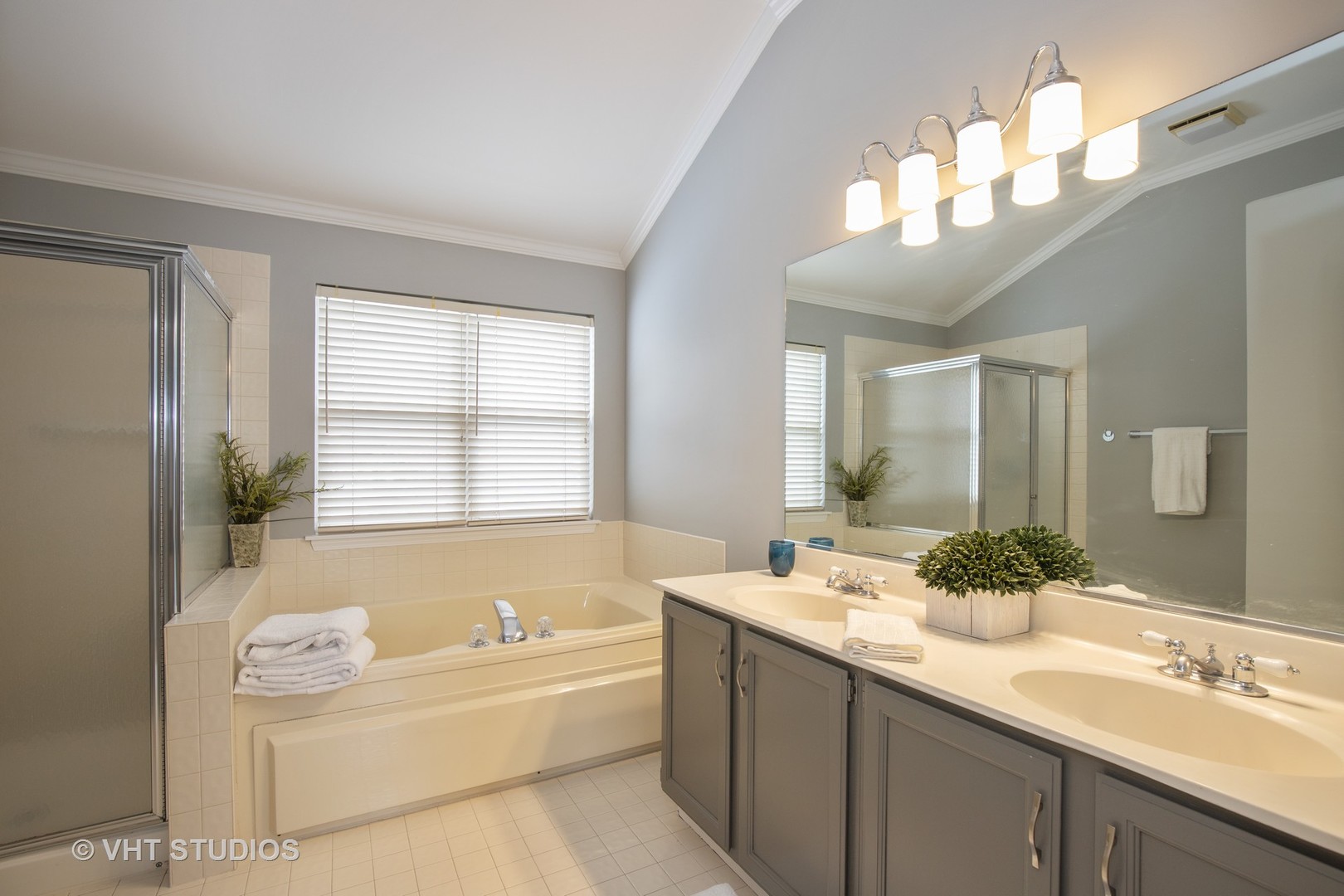 701 Brookstone Road Grayslake, IL 60030 - Photo 17 of 25