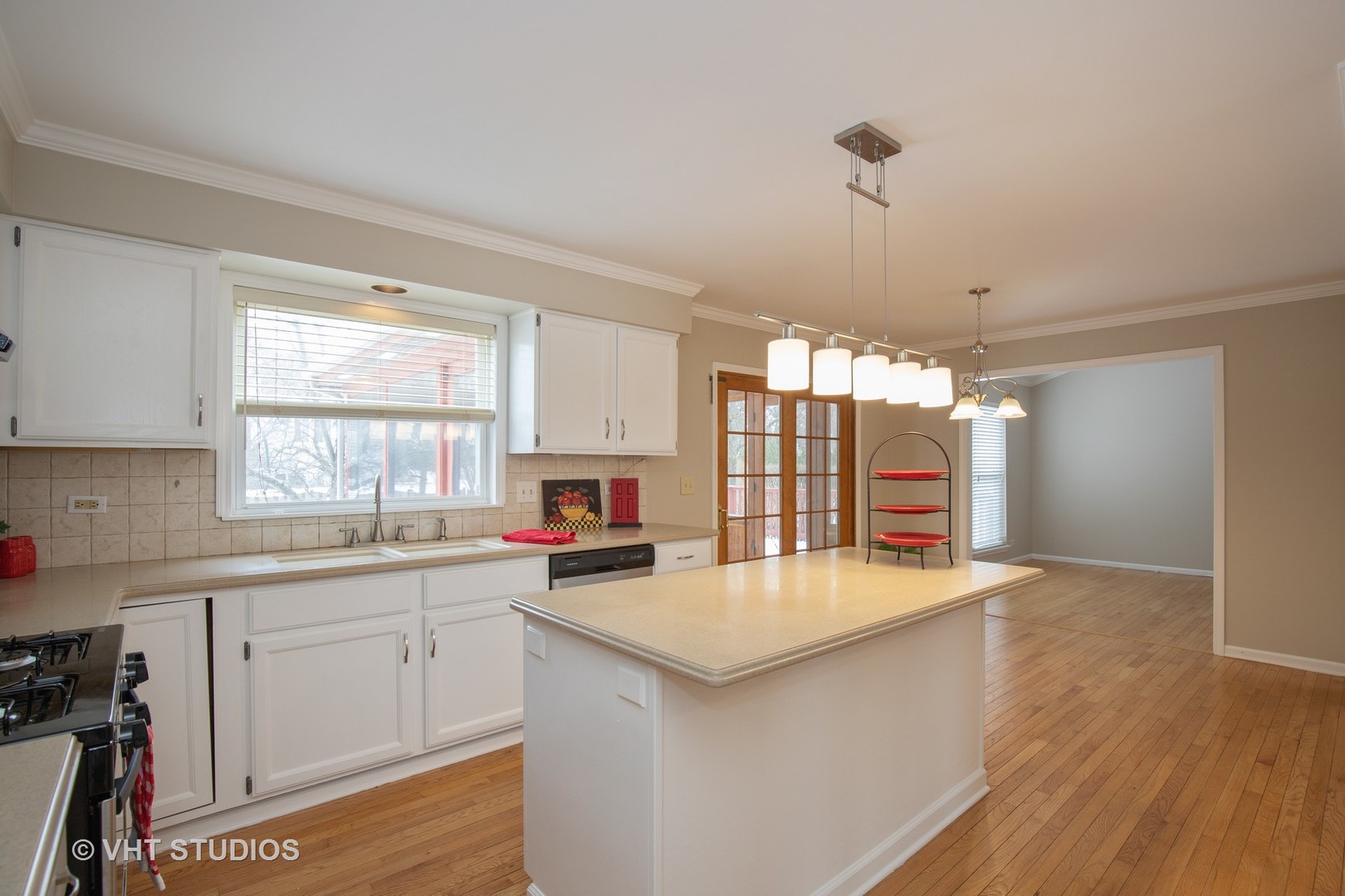 701 Brookstone Road Grayslake, IL 60030 - Photo 3 of 25