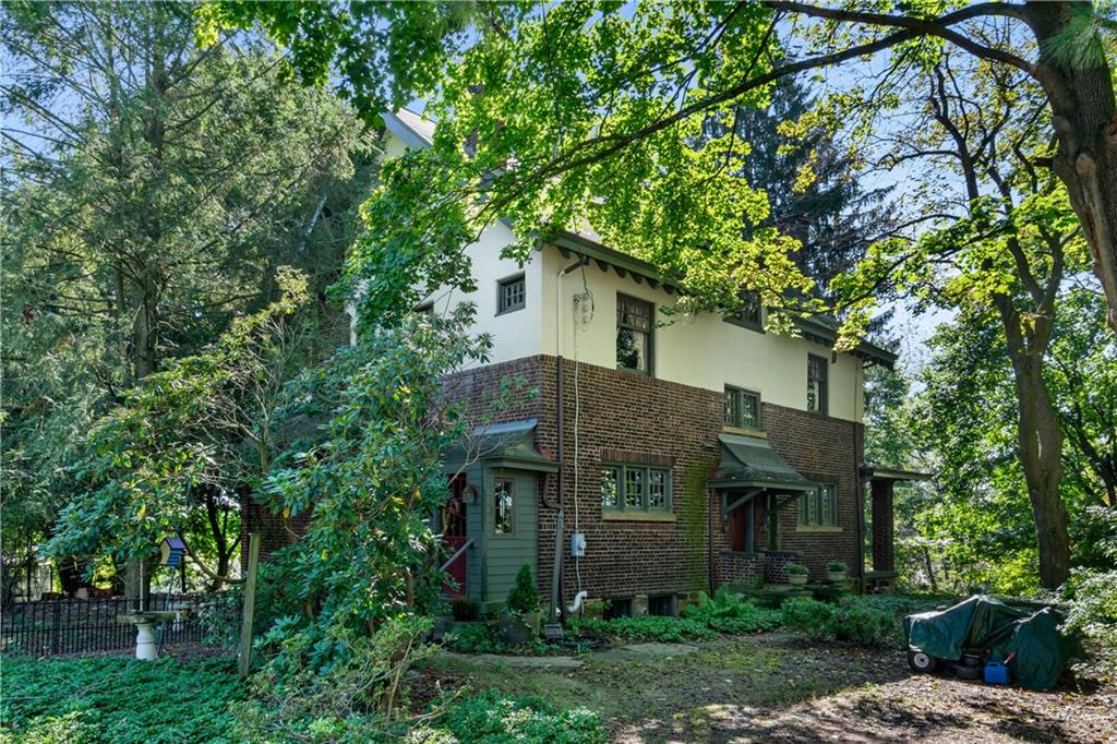 9345 Highland Road Pittsburgh, PA 15237 - Photo 6 of 39 Gallery Image 6