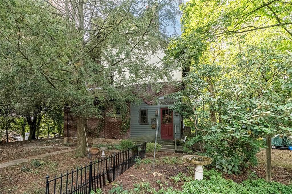 9345 Highland Road Pittsburgh, PA 15237 - Photo 8 of 39 Gallery Image 8