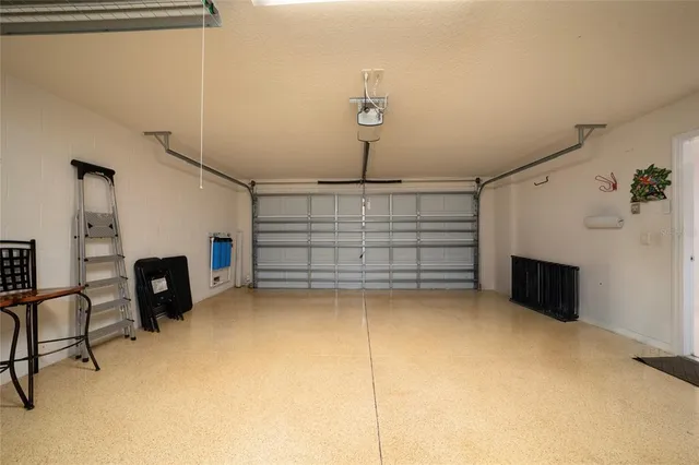 a view of a garage