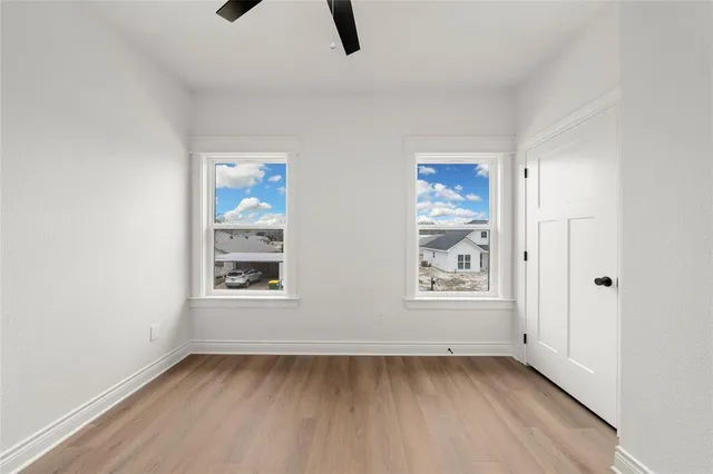 $339,900 | 305 Live Oak Street, Valley Mills, TX 76689