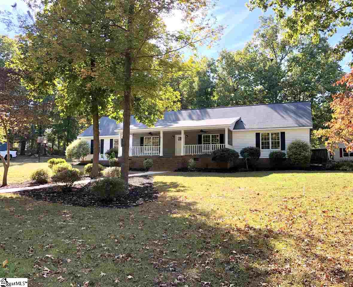 201 Quail Run Trail Fountain Inn, SC 29644 - Photo 3 of 36 Gallery Image 3