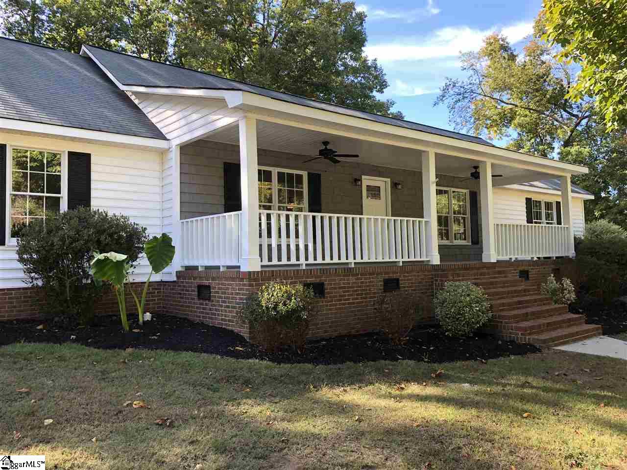 201 Quail Run Trail Fountain Inn, SC 29644 - Photo 4 of 36 Gallery Image 4