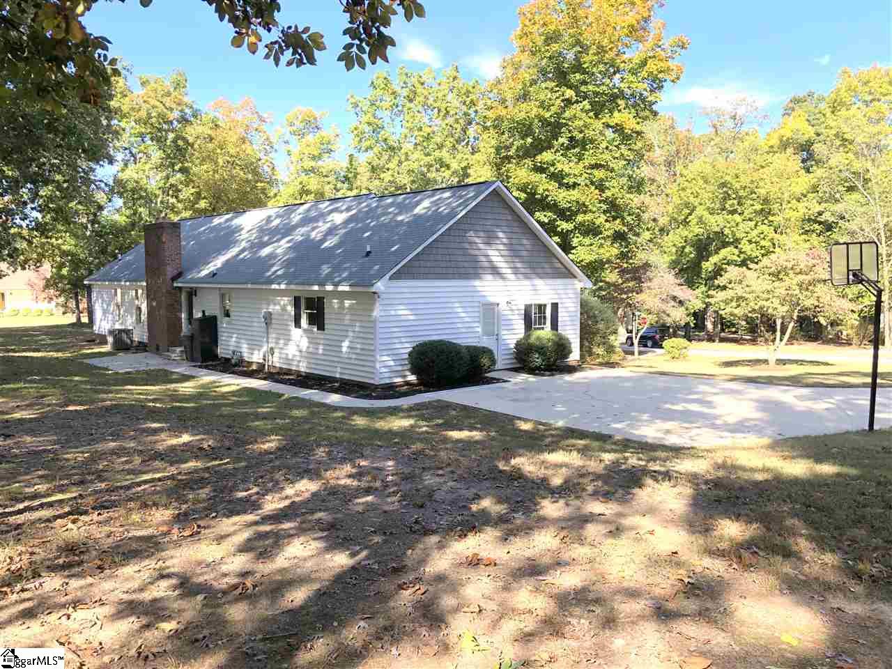 201 Quail Run Trail Fountain Inn, SC 29644 - Photo 35 of 36 Gallery Image 35