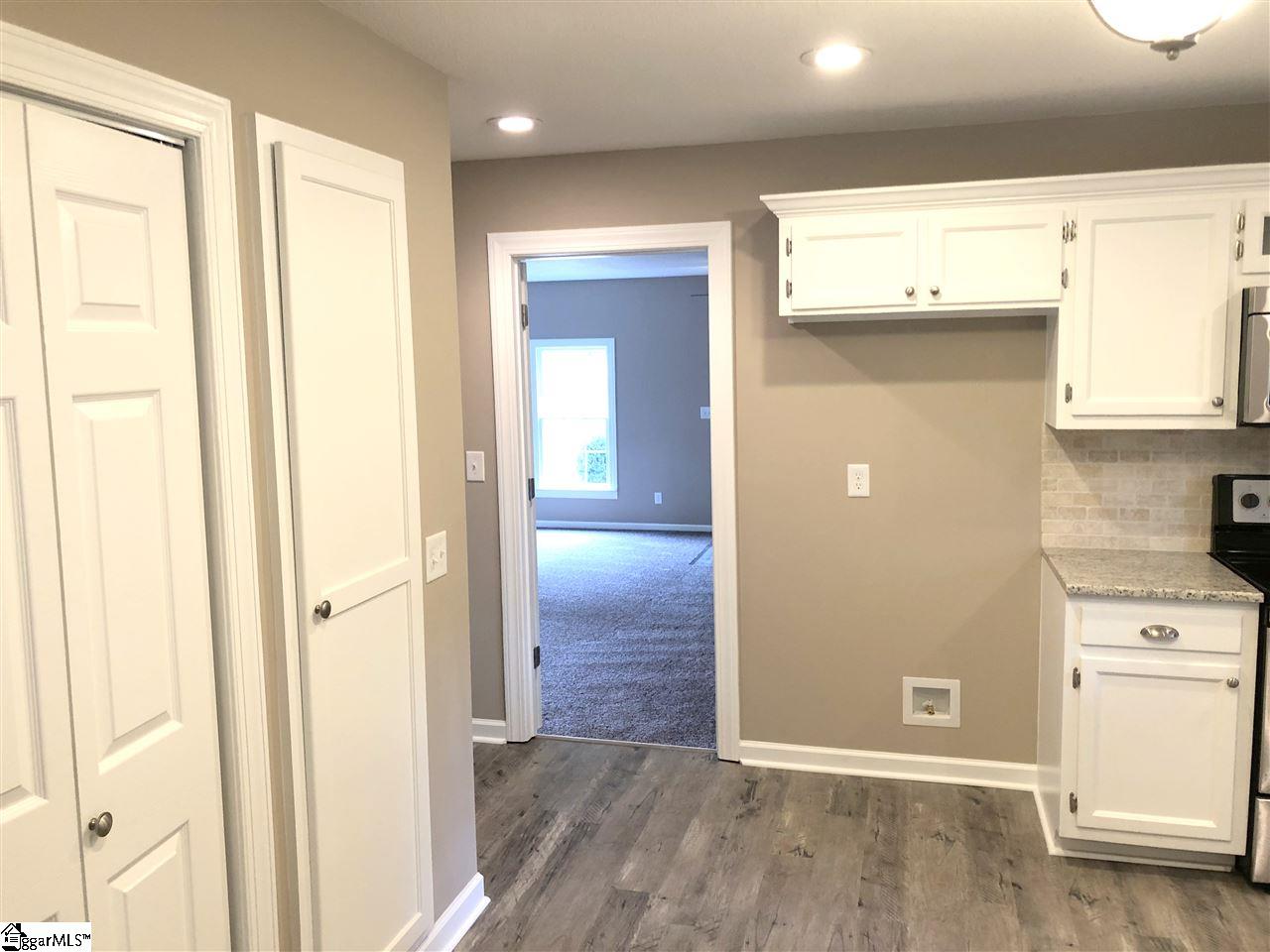 201 Quail Run Trail Fountain Inn, SC 29644 - Photo 6 of 36 Gallery Image 6