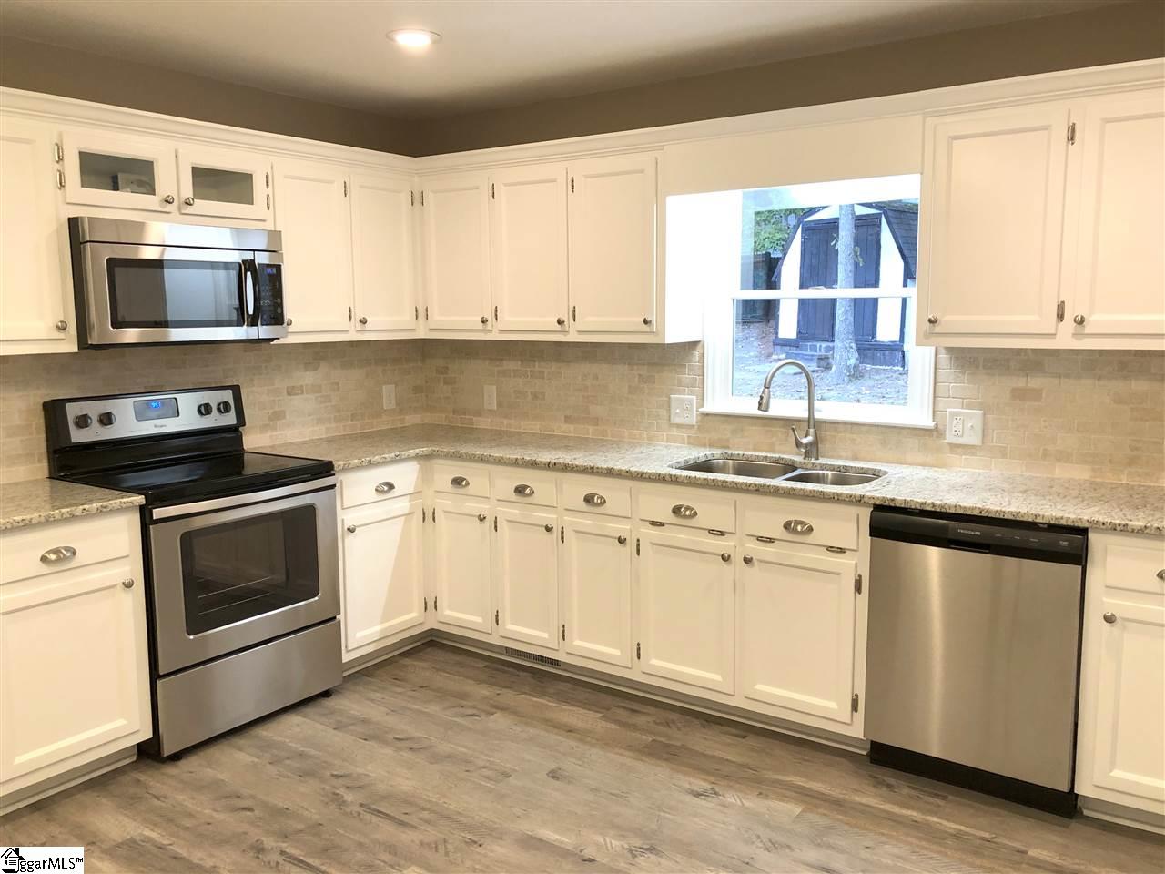 201 Quail Run Trail Fountain Inn, SC 29644 - Photo 7 of 36 Gallery Image 7