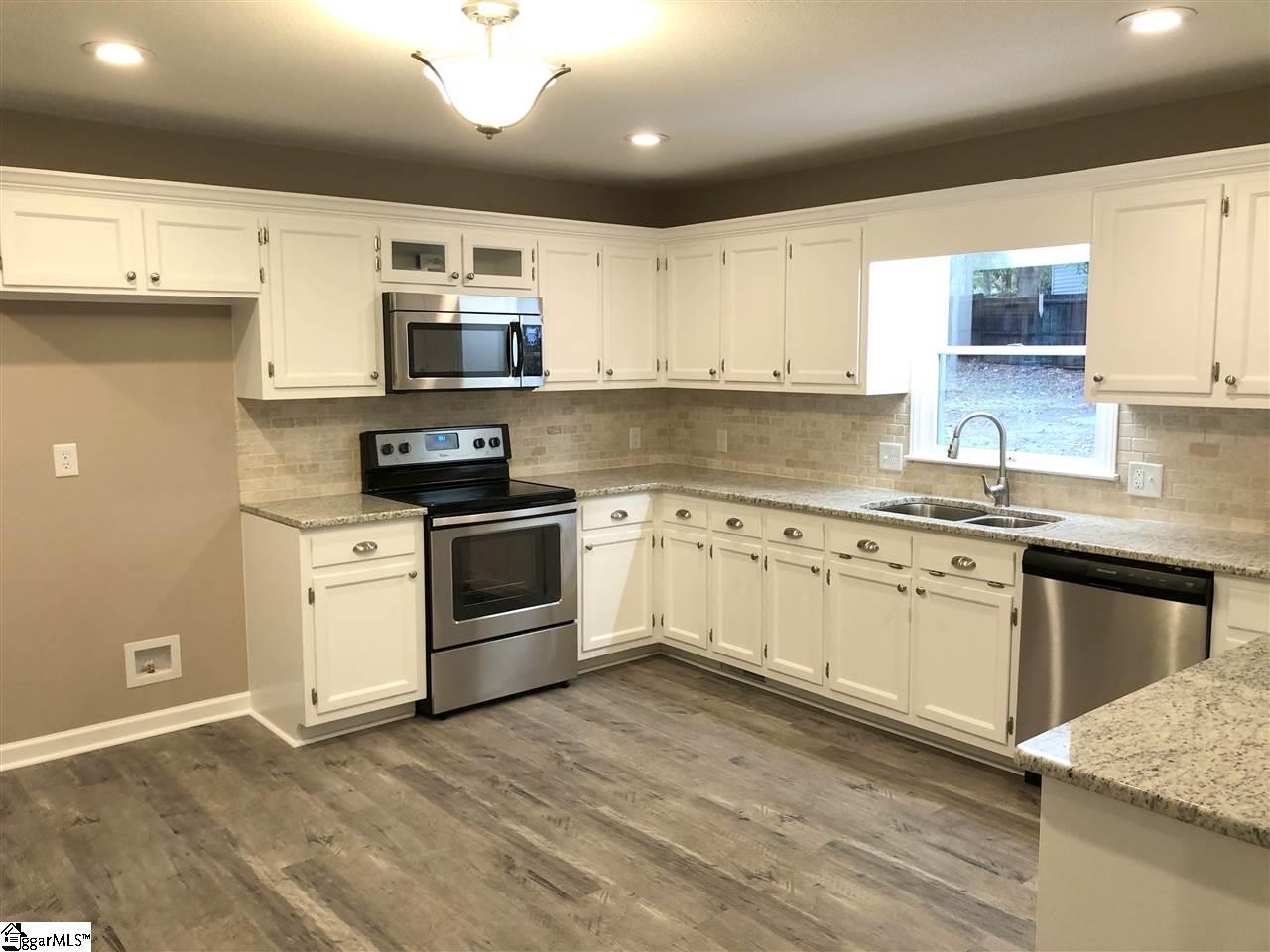 201 Quail Run Trail Fountain Inn, SC 29644 - Photo 9 of 36 Gallery Image 9
