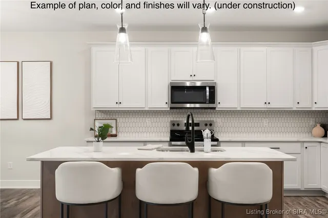 $449,900 | 802 Katie Lane, New Albany, IN 47150