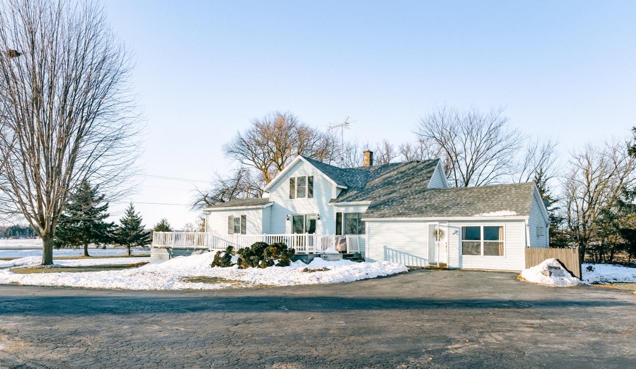 W7759 County Road North Van Dyne, WI 54979 - Photo 2 of 73