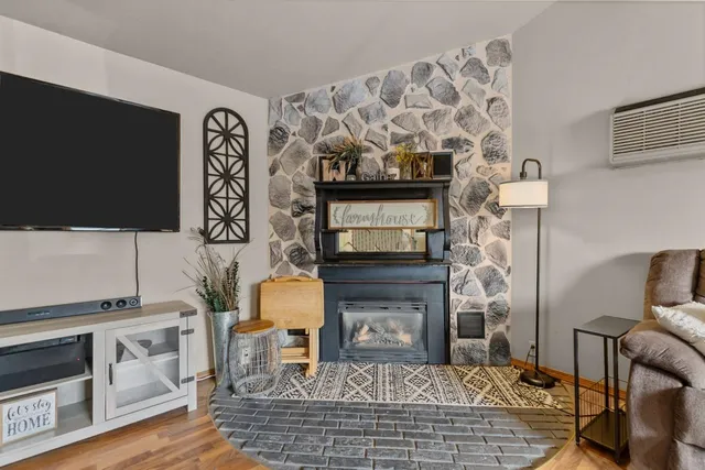 $389,900 | W7759 County Road North, Van Dyne, WI 54979