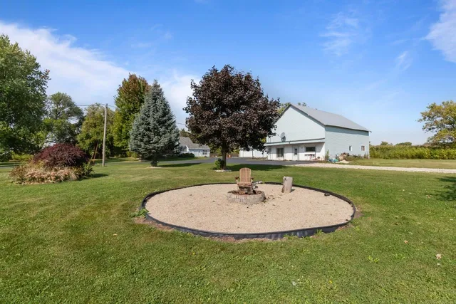 $389,900 | W7759 County Road North, Van Dyne, WI 54979