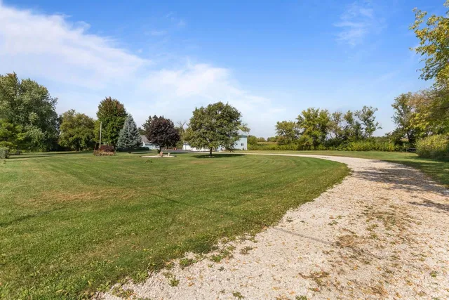 $389,900 | W7759 County Road North, Van Dyne, WI 54979