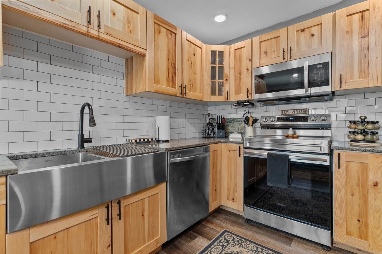 W7759 County Road North Van Dyne, WI 54979 - Photo 8 of 73