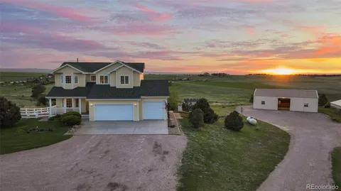 $1,275,000 | 31159 Longhorn Circle, Elizabeth, CO 80107